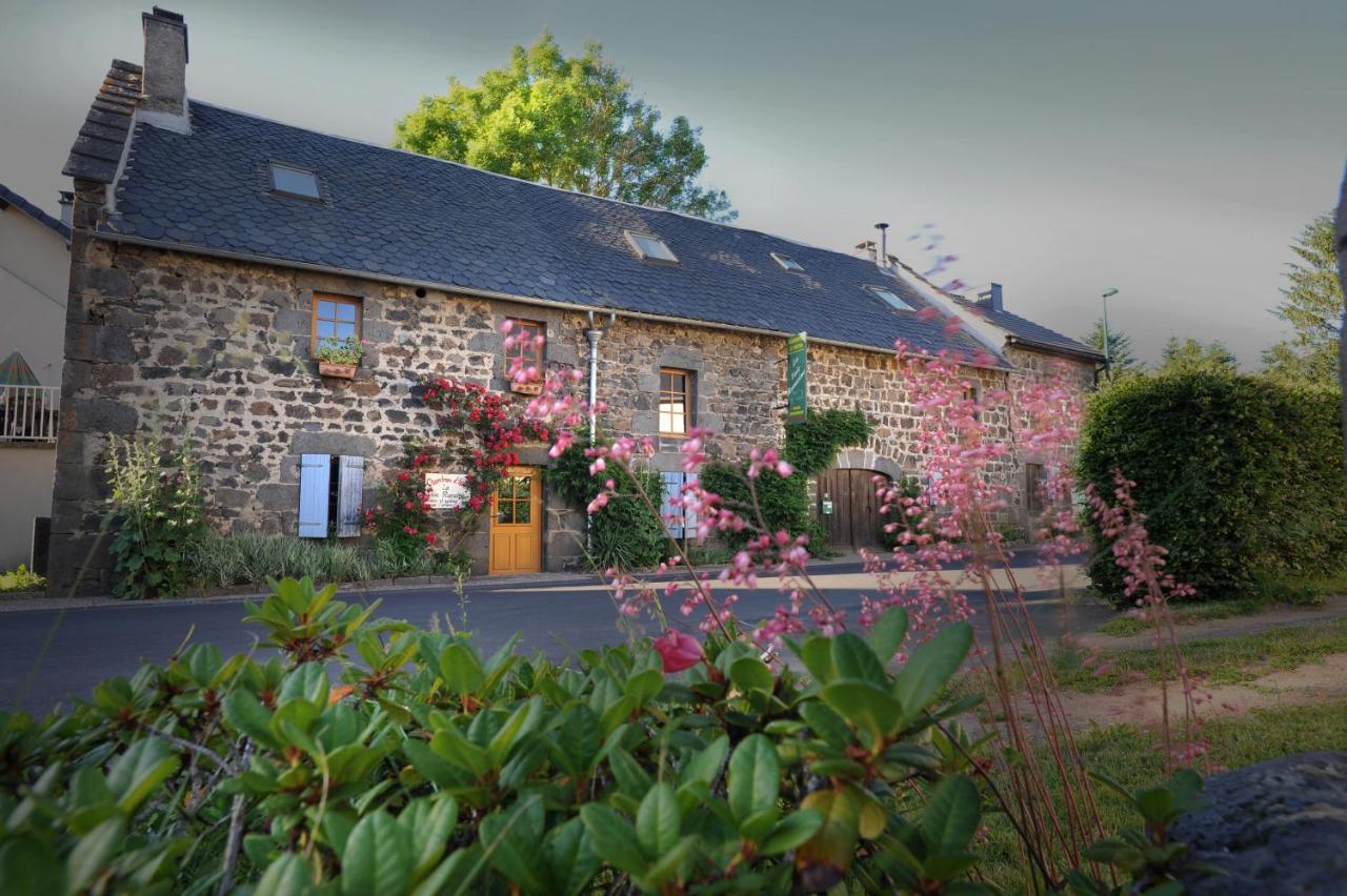 Gite La Voie Romaine Ceyssat Exterior photo
